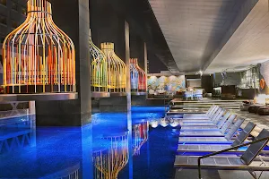 Mermaid Pool Bar image