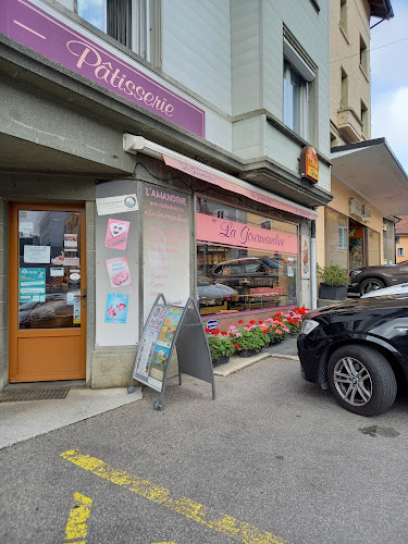 Av. de la Gare 6, 1450 Sainte-Croix, Schweiz