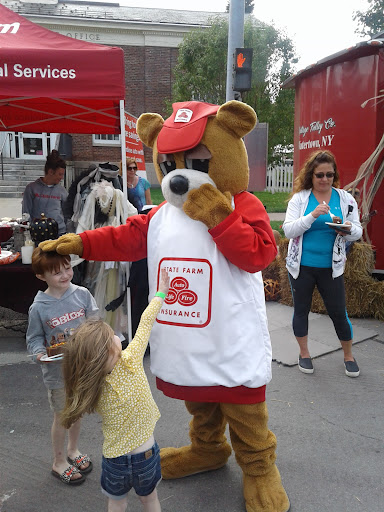 Auto Insurance Agency «Laura Whitney - State Farm Insurance Agent», reviews and photos