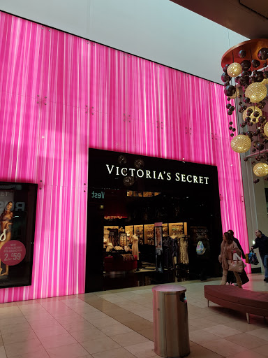 Victoria's Secret & Victoria's Secret PINK Milton Keynes