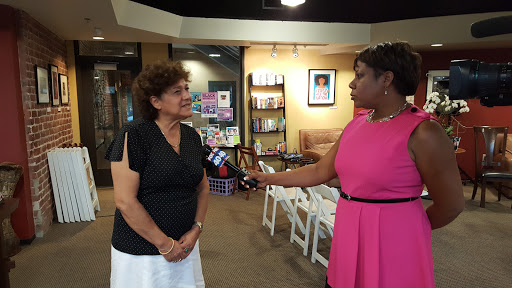 Book Store «Underground Books», reviews and photos, 2814 35th St, Sacramento, CA 95817, USA