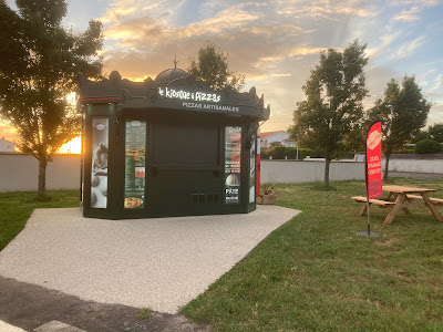 Le kiosque à pizza à Longeville-sur-Mer