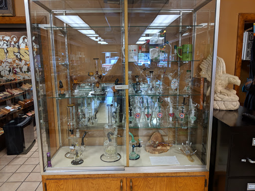 Tobacco Shop «Elliston Place Smokeshop», reviews and photos, 2204 Elliston Pl # H, Nashville, TN 37203, USA