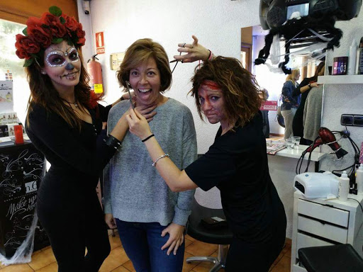 NaPi Estilistas en Zaragoza, Zaragoza