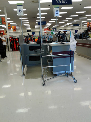 Thrift Store «Deseret Industries Thrift Store», reviews and photos, 3000 Auburn Blvd B, Sacramento, CA 95821, USA