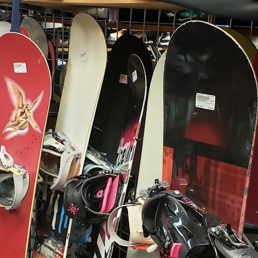 Sporting Goods Store «Play It Again Sports», reviews and photos, 15 S Main St, West Hartford, CT 06107, USA