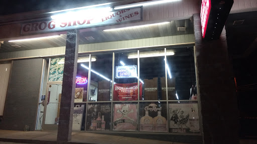 Wine Store «Grog Shoppe Wine and Spirits», reviews and photos, 1129 Trotwood Ave # 29, Columbia, TN 38401, USA