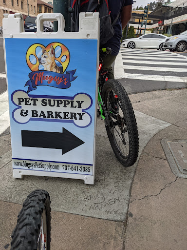 Pet Supply Store «Haute Dogs Boutique & Barkery», reviews and photos, 507 Georgia St, Vallejo, CA 94590, USA