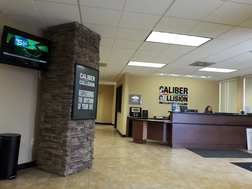 Auto Body Shop «Caliber Collision», reviews and photos, 2274 Garnet Ave, San Diego, CA 92109, USA