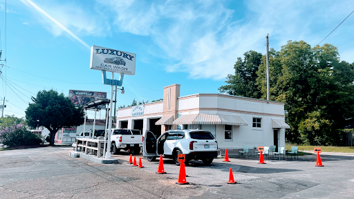 Luxury Car Wash en Fayetteville