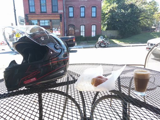 Coffee Shop «North Lime Coffee & Donuts», reviews and photos, 575 N Limestone, Lexington, KY 40508, USA