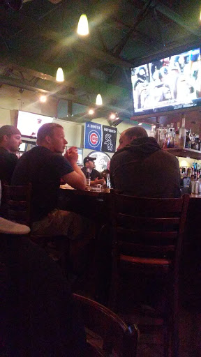 Bowling Alley «Crest Hill Lanes & Keglers Sportsbar and Grill», reviews and photos, 905 Theodore St, Crest Hill, IL 60403, USA