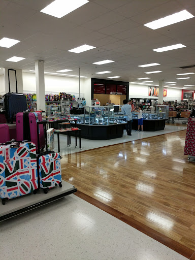 Department Store «T.J. Maxx & HomeGoods», reviews and photos, 24630 Dulles Landing Dr, Dulles, VA 20166, USA