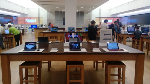 Computer Store «Microsoft Store», reviews and photos, 162 South Avenue, Bloomington, MN 55425, USA