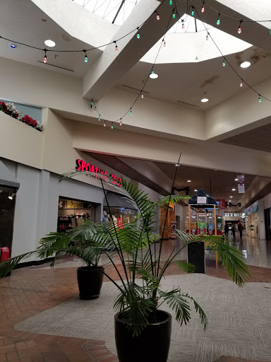 Shopping Mall «Hilltop Mall», reviews and photos, 5011 2nd Ave #56, Kearney, NE 68847, USA