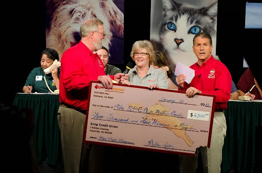 Pet Supply Store «Pet Food Express», reviews and photos, 300 Crossroads Blvd, Carmel-By-The-Sea, CA 93923, USA