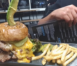 Claroscuro Gastropub photo