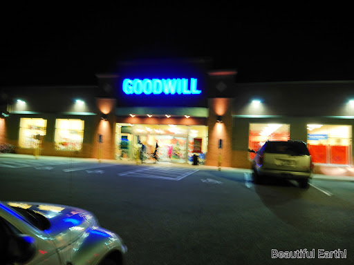 Thrift Store «Goodwill - New Richmond», reviews and photos, 1475 Hamilton Ave, New Richmond, WI 54017, USA