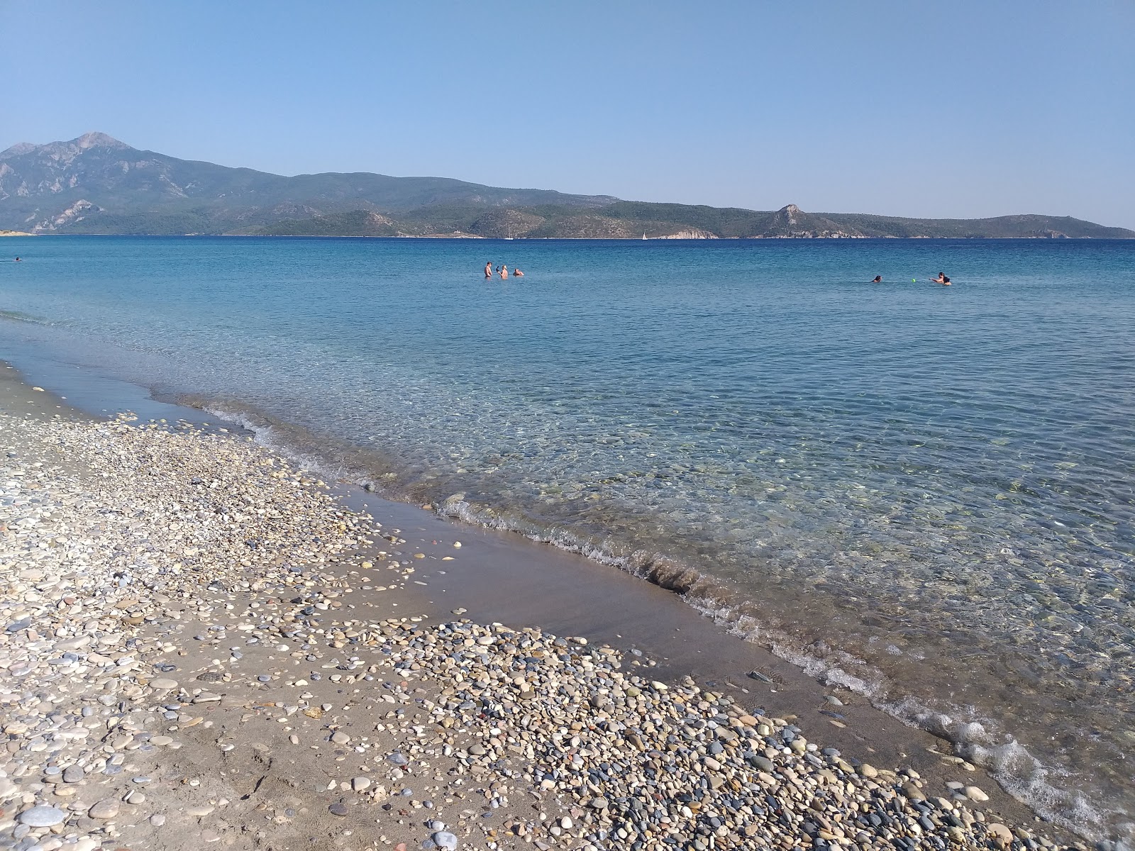 Foto von Mykali beach - beliebter Ort unter Entspannungskennern
