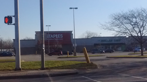 Office Supply Store «Staples», reviews and photos, 7951 Calumet Ave, Munster, IN 46321, USA