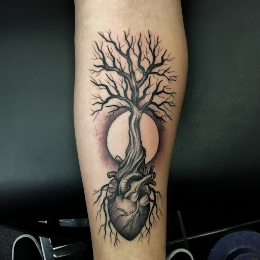 Explore beautiful tattoo ideas for women, creative tattoo ideas in Saint Petersburg, available at Webbs Tattoo