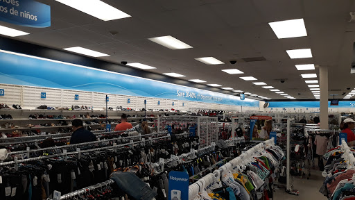 Clothing Store «Ross Dress for Less», reviews and photos, 12115 Biscayne Blvd, North Miami, FL 33181, USA