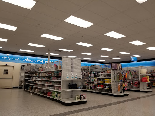 Clothing Store «Ross Dress for Less», reviews and photos, 1388 E Main St, Woodland, CA 95776, USA