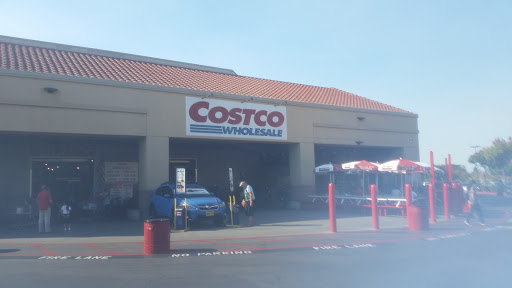 Costco Wholesale, 5301 Almaden Expy, San Jose, CA 95118, USA, 