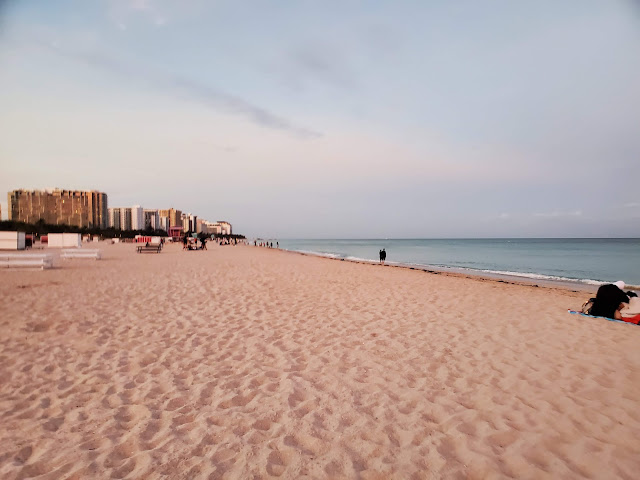 Miami Beach, FL 33139 by null