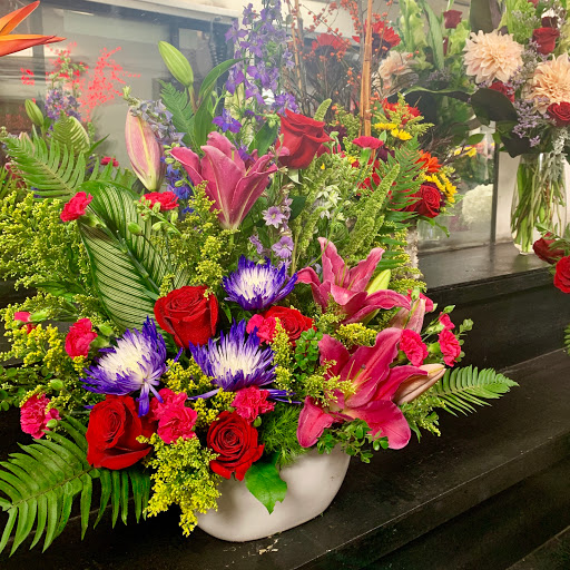 Florist «East Bay Flowers», reviews and photos, 1200 E 14th St, San Leandro, CA 94577, USA