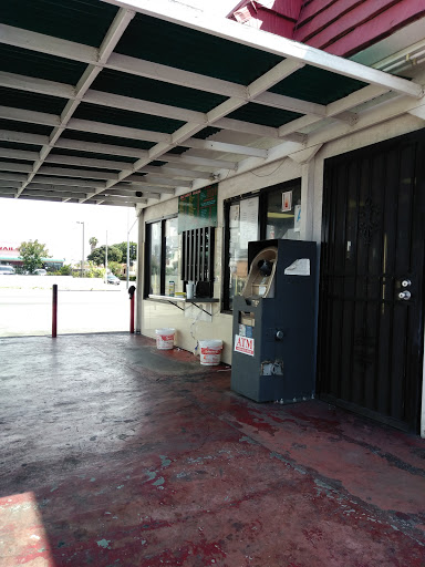 Donut Shop «Kinly Donuts», reviews and photos, 2000 W Manchester Ave, Los Angeles, CA 90047, USA