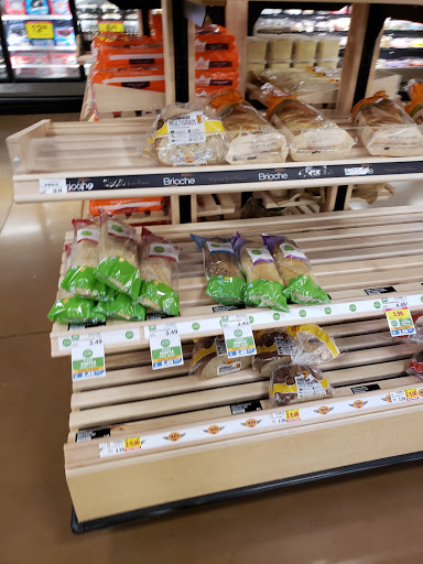 Grocery Store «Kroger Marketplace», reviews and photos, 1700 Declaration Dr, Independence, KY 41051, USA