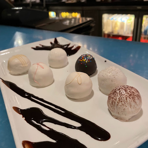 American Restaurant «Copper Restaurant & Dessert Lounge», reviews and photos, 3401 Esperanza Crossing #104, Austin, TX 78758, USA