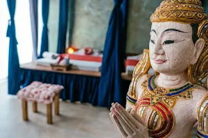 Lamoon Thai-Massage image