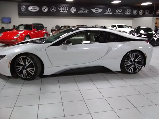 Used Car Dealer «Discovery Auto Center», reviews and photos, 10536 N Florida Ave, Tampa, FL 33612, USA