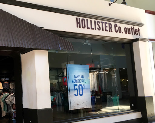 Clothing Store «Hollister Co. Outlet», reviews and photos, 554 Great Mall Dr, Milpitas, CA 95035, USA