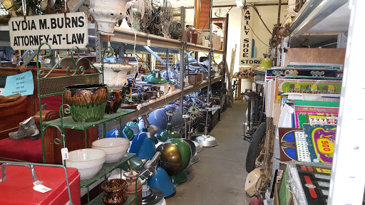 Antique Store «Old Town Architectural Salvage», reviews and photos, 126 N St Francis St, Wichita, KS 67202, USA