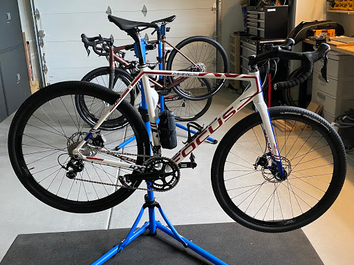 Bicycle Repair Shop «Two Wheel Jones Bicycles - Mesa», reviews and photos, 2837 N Power Rd #110, Mesa, AZ 85215, USA