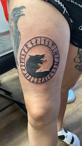 Tattoo Shop «Sacred Art Tattoos», reviews and photos, 897 W McClain Ave, Scottsburg, IN 47170, USA