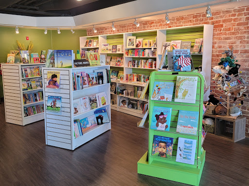 Book Store «Underground Books», reviews and photos, 2814 35th St, Sacramento, CA 95817, USA