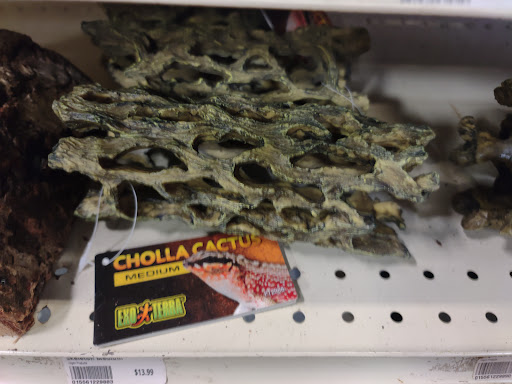 Pet Store «Petz Place», reviews and photos, 118 Commercial Ave SW, New Philadelphia, OH 44663, USA