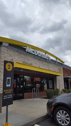 Shopping Mall «Oregon City Shopping Center», reviews and photos, I-205, Oregon City, OR 97045, USA