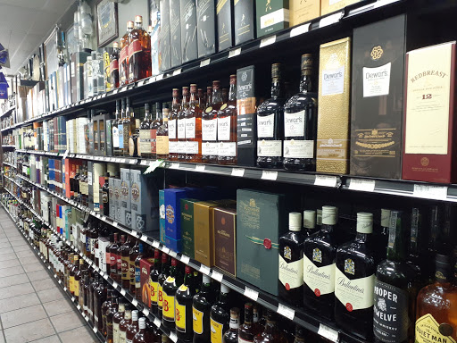 New Tampa Liquors and Cigars, 19016 Bruce B Downs Blvd, Tampa, FL 33647, USA, 