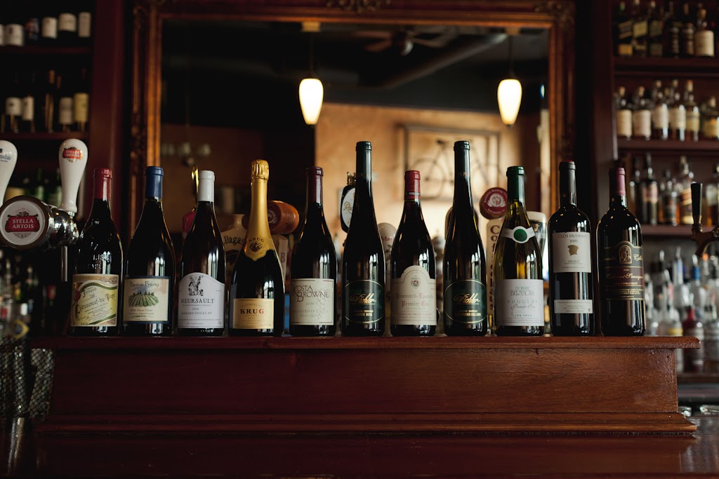 The Washington Square Tavern 02446