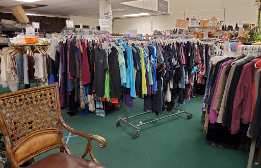 Thrift Store «Life Center Thriftshop», reviews and photos, 6331 6th Ave, Tacoma, WA 98406, USA