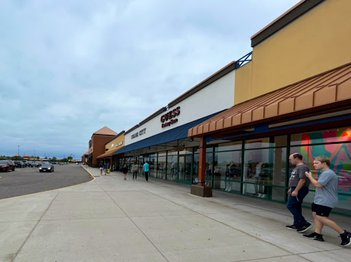 Shopping Mall «Albertville Premium Outlets», reviews and photos, 6415 Labeaux Ave NE, Albertville, MN 55301, USA