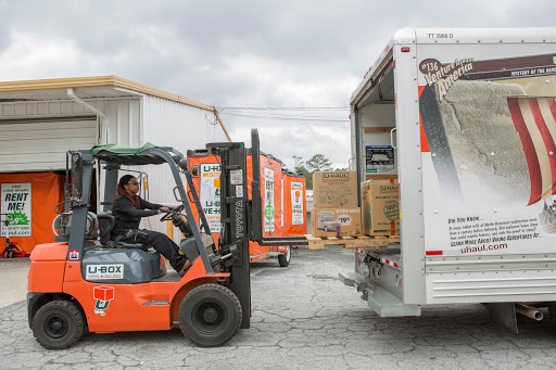 Truck Rental Agency «U-Haul Moving & Storage at Covington Hwy», reviews and photos, 4360 Covington Hwy, Decatur, GA 30032, USA