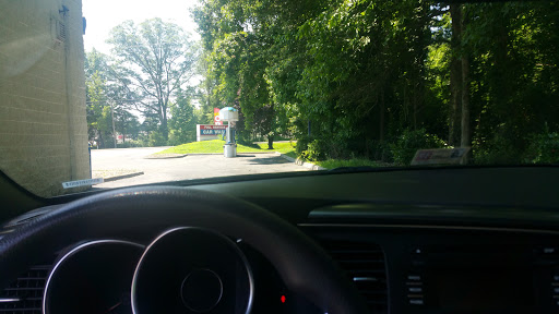Car Wash «Oyster Point Car Wash», reviews and photos, 519 Oyster Point Rd, Newport News, VA 23602, USA