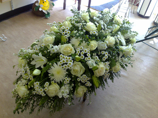 estelles bouquets florist