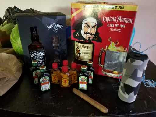 Liquor Store «Holiday Wine & Liquor», reviews and photos, 160 W Expy 83 H & I, San Benito, TX 78586, USA